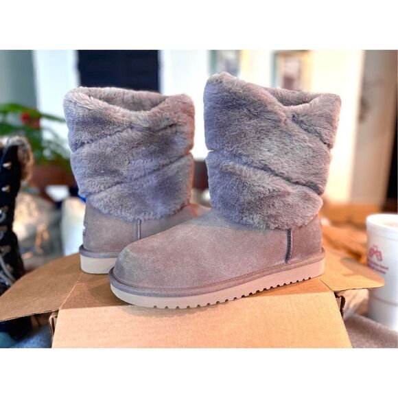 Koolaburra by UGG Women's Dezi Short Mid Calf Boot - Picture 1 of 8